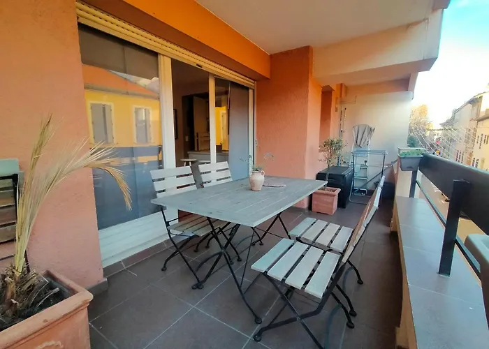 Super 2 A 6 Pers Garage Prive, Centreville, 150m, 2 Terrasses Sainte-Maxime